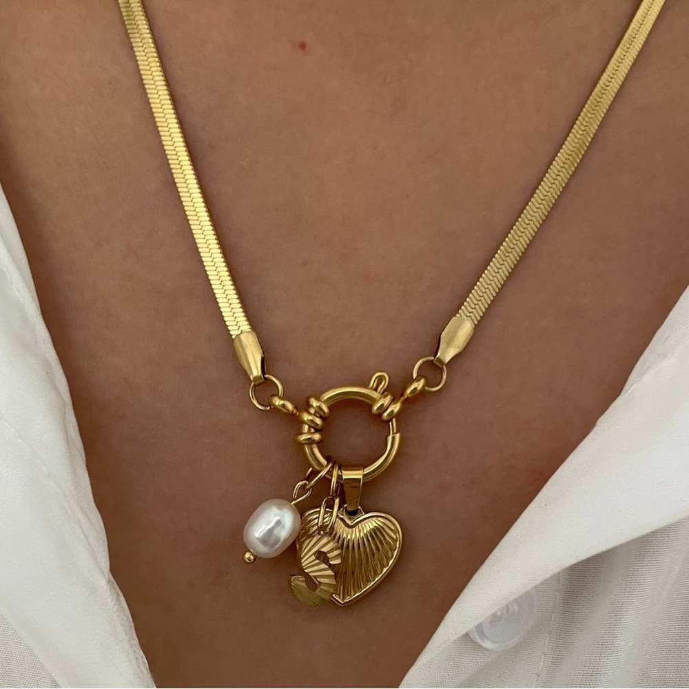 18K GOLD PLATED LETTER PEARL NECKLACE